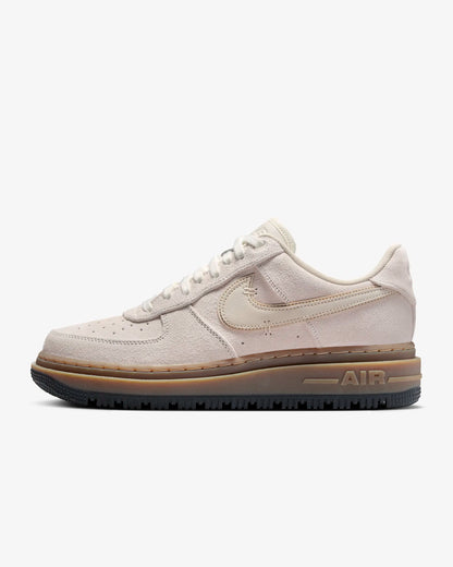 Tenis Air Force 1 Low Luxe