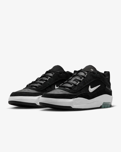 Tenis Air Max Ishod Wair SB Black White