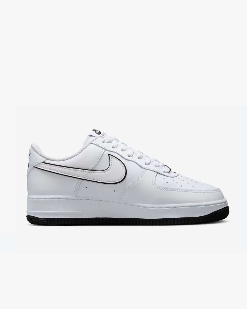 Tenis Air Force 1 '07 Low White Black Outline Swoosh