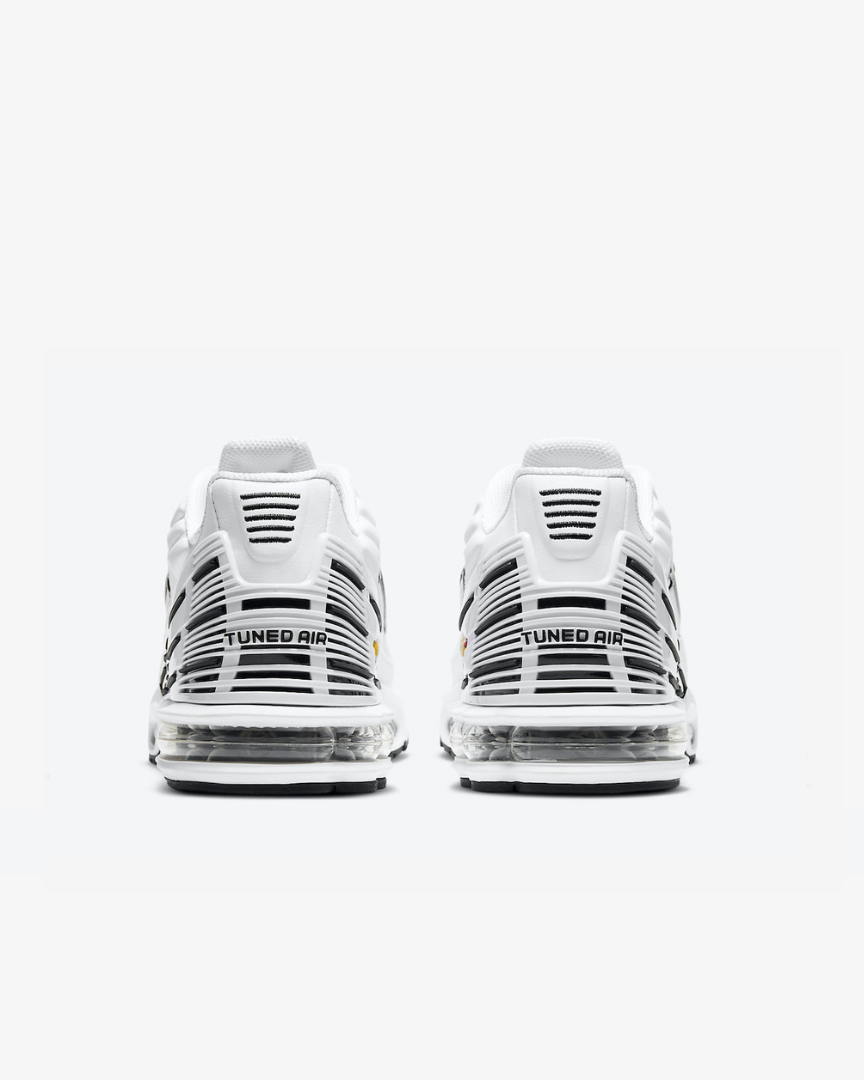 Tenis Air Max Plus 3 Leather Black White