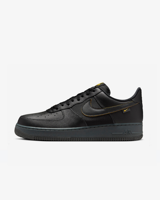 Tenis Air Force 1 07 Black University Gold