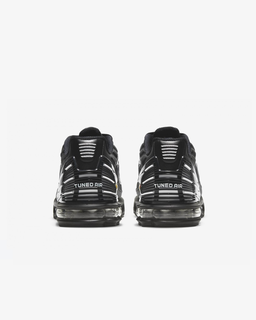 Tenis Air Max Plus 3 Black White