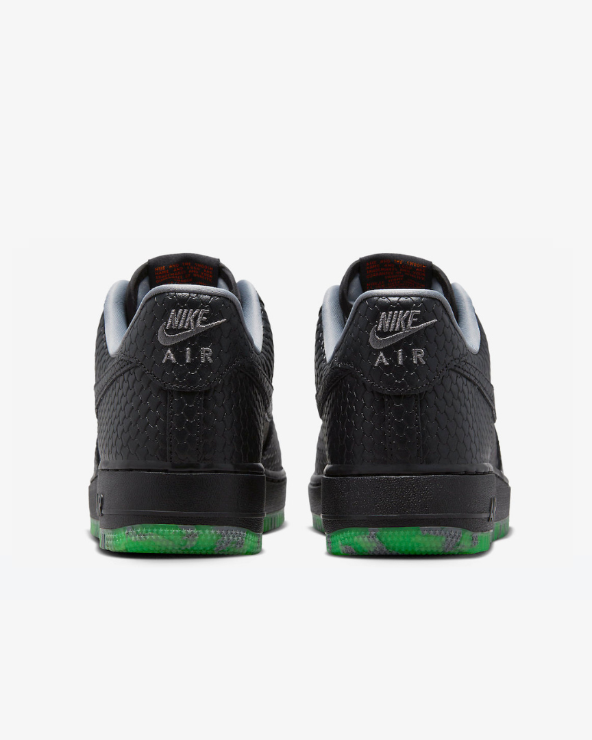 Tenis Air Force 1 Low PRM Halloween (2023)