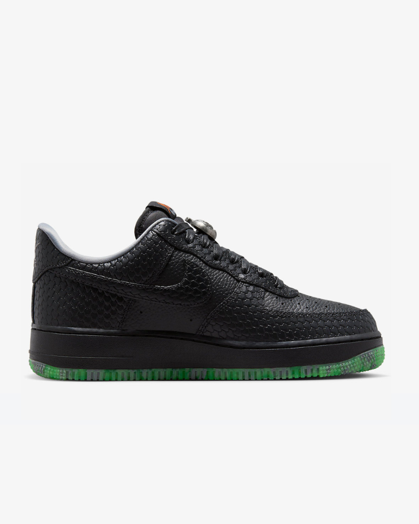 Tenis Air Force 1 Low PRM Halloween (2023)