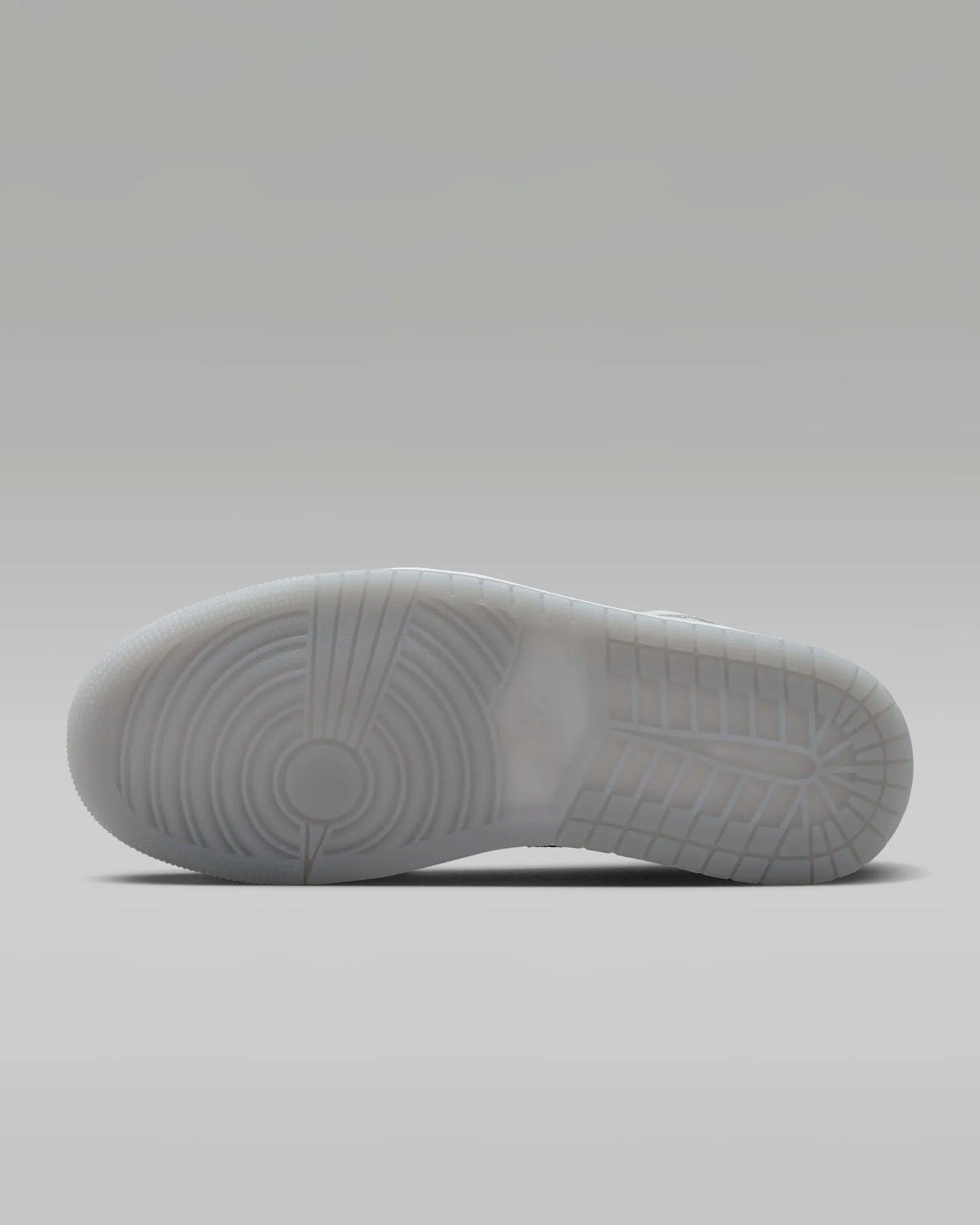 Tenis Air Jordan 1 Mid SE